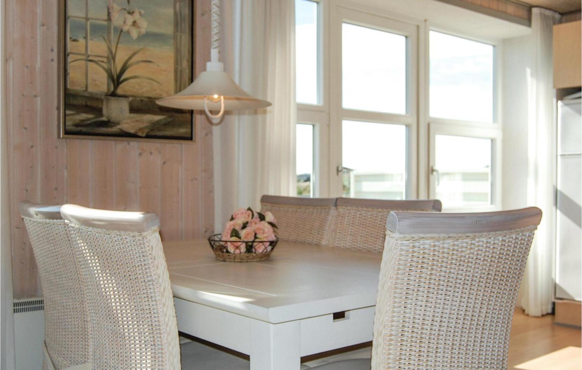 2 Bedroom Gorgeous Home In Hvide Sande Havrvig Exterior foto